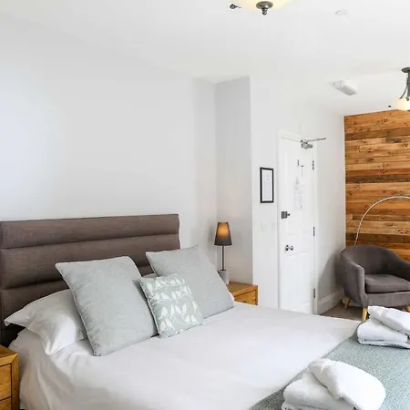 The Belfry Oda ve Kahvaltı