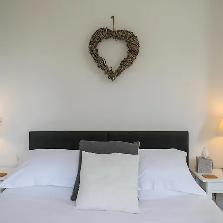 The Belfry Oda ve Kahvaltı 4*