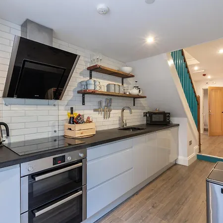 Bed & Breakfast The Belfry 4*