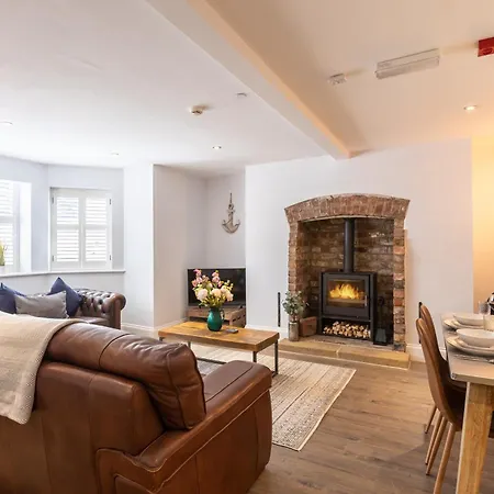 The Belfry Bed & Breakfast 4*